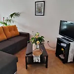 A Casa Dos Avos Cativelos