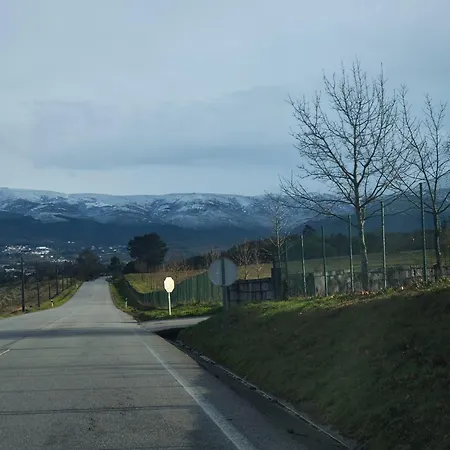 A Casa Dos Avos شقة