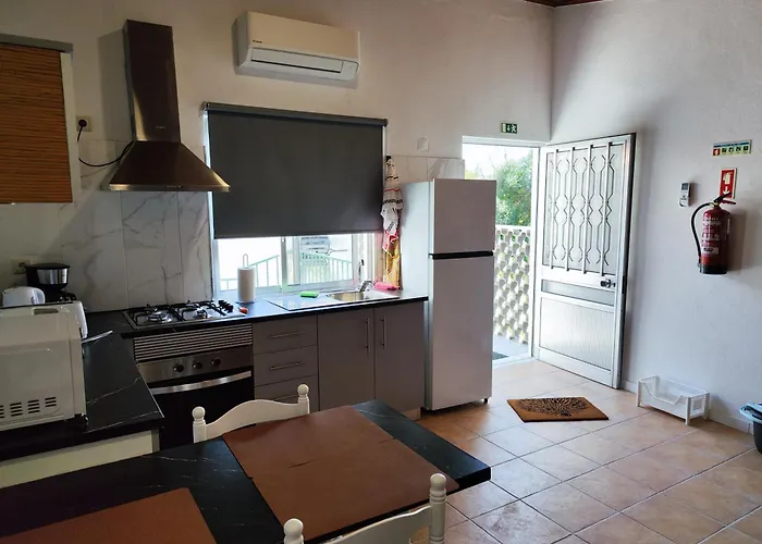 A Casa Dos Avos Daire Cativelos