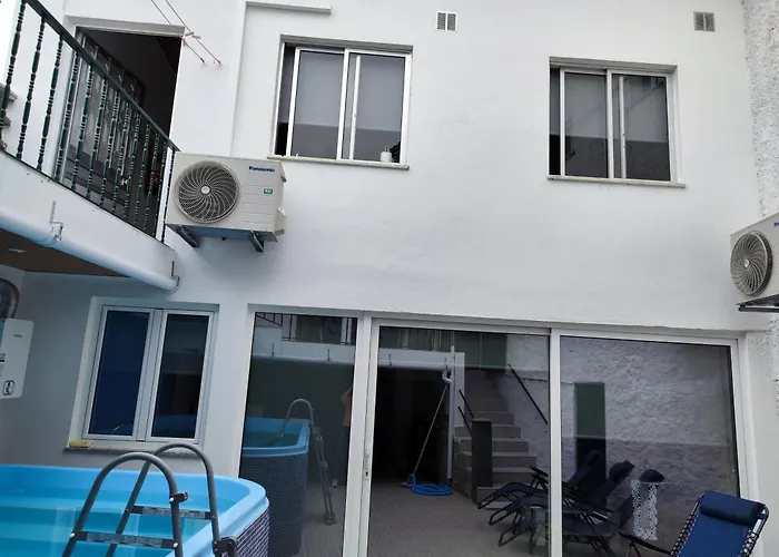 A Casa Dos Avos Daire Cativelos