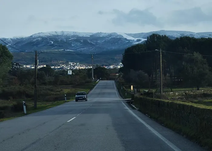 A Casa Dos Avos Daire Cativelos